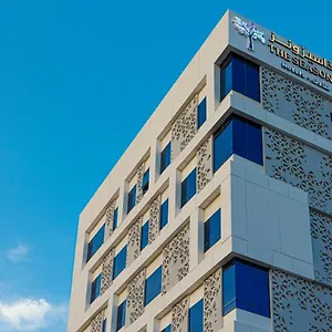 4* Hotell The Seasons